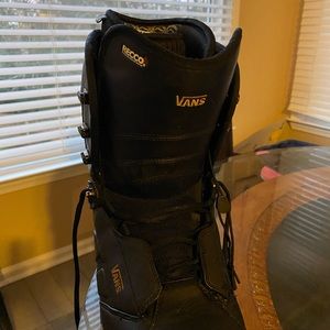 Vans men size 12 ski boot EUC